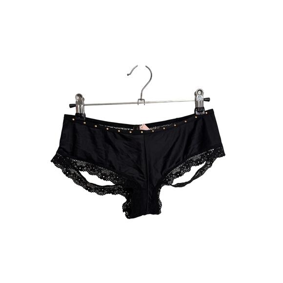 Victoria's Secret Cheeky Panty Womens Medium Black Very Sexy Lace Gold Stud NWT - Picture 1 of 5
